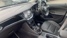 Vauxhall Astra 1.6T 16V 200 Elite Nav 5dr Petrol Hatchback